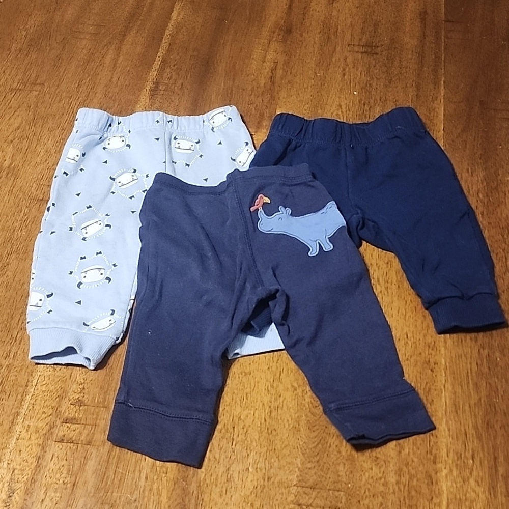 3 PAIR 6 MONTHS PANTS